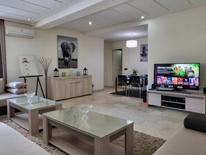 Dining - Luxury Spacious Apartment Midtown Casablanca (Casablanca)