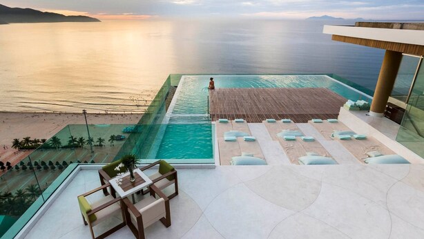 View from property - Stunning Beachfront 2bdr Condo Across My Khe Beach (Da Nang)