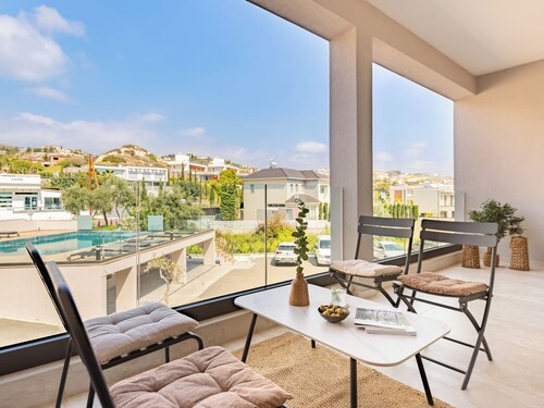 Sanders River Plaza Limassol Apartment