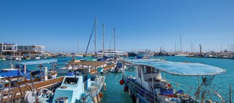 Sanders River Plaza Limassol Apartment
