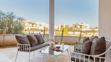 Apartment, 2 Bedrooms, Balcony, Pool View | Terrace/patio