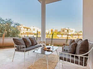 Departamento, 2 habitaciones, balcón, vista a la alberca | Terraza o patio