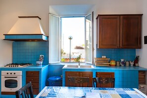 Appartement, 3 chambres, fumeur, balcon | Intérieur