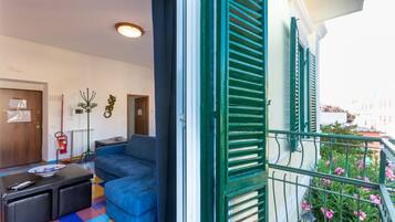 Apartment, 3 Bedrooms, Smoking, Balcony | Balcony