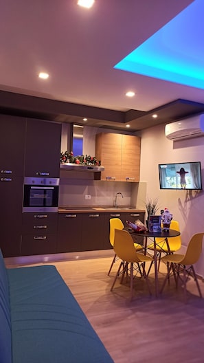 Maison, 1 chambre, balcon, vue sur le jardin | Restauration