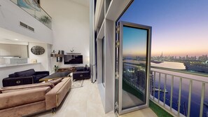 House, 4 Bedrooms, Accessible, Balcony | View from property - 4 Maid Penthouse Panoramic Views in Dubai Creek Harbour (Dubai)