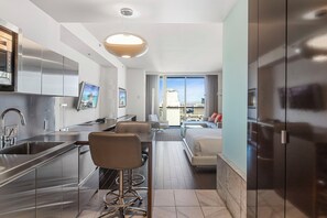 Apartment, 1 Bedroom, Smoking, Hot Tub | Private kitchen - Full Strip Views - Open Balconies - Free Parking Jacuzzi Tub - High Floor (Las Vegas)