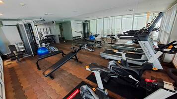 Apartment, 2 Bedrooms, Accessible, Balcony | Fitness facility
