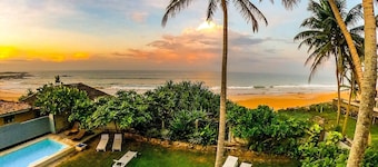 Beach Villa Yang Near Hikkaduwa, With Pool and Cook - Semi-detached House