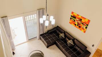 Apartment, 2 Bedrooms, Balcony, Garden View | Living area