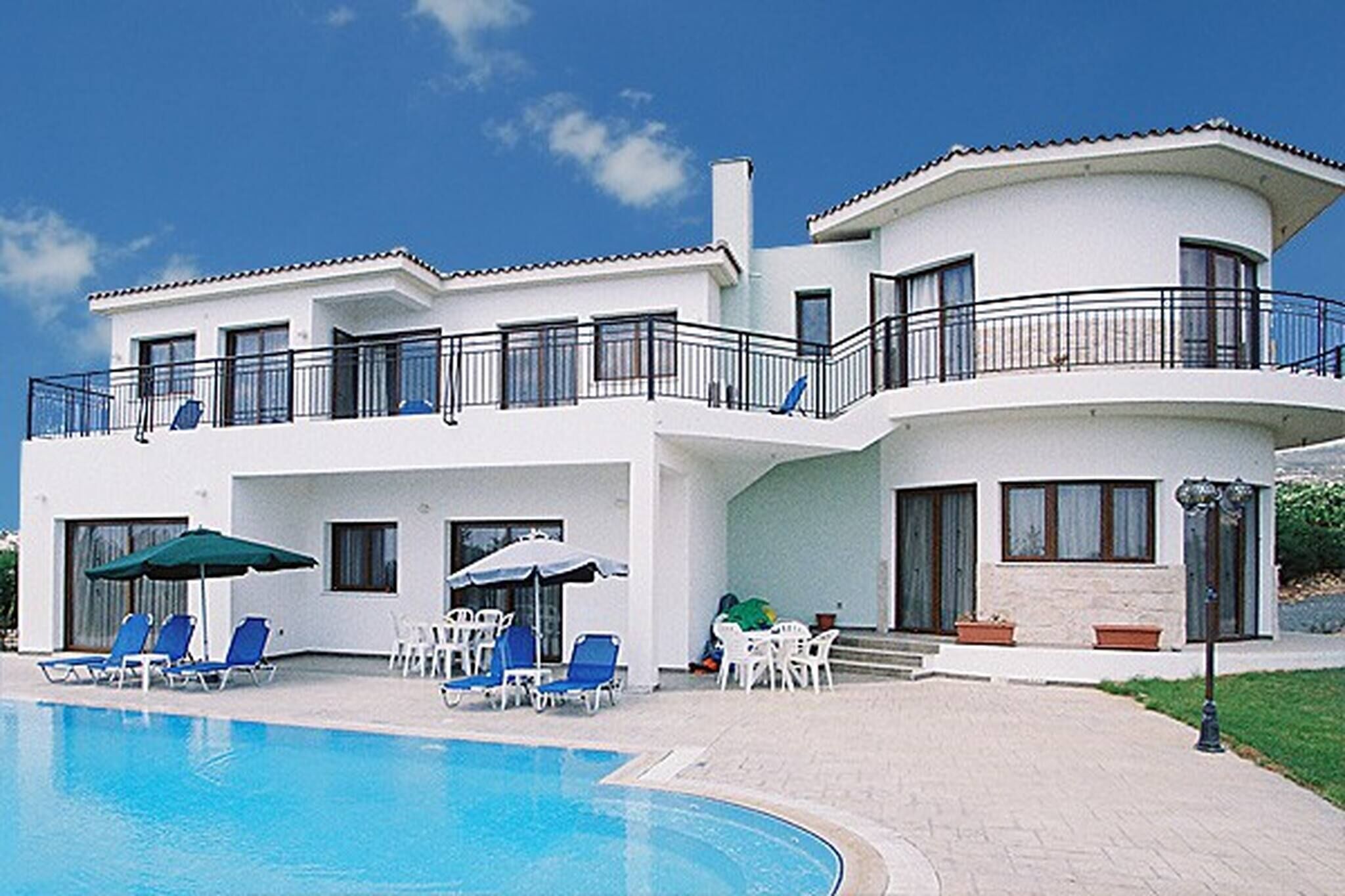 Villa, 5 Bedrooms, Smoking, Balcony | Exterior