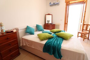 Ferienhaus, 2 Schlafzimmer, Balkon, Stadtblick | 2 Schlafzimmer