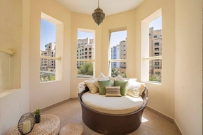 Apartment, 2 Schlafzimmer, Balkon, Stadtblick | Unterkunftsgelände