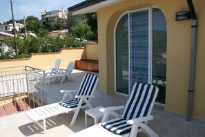 Villa, 3 Bedrooms, Patio | Sun deck
