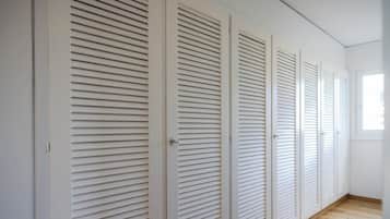 Apartemen, 3 kamar tidur, Boleh Merokok, patio | Lorong