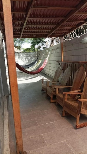 Apartment, 2 Bedrooms, Accessible, Smoking | Exterior