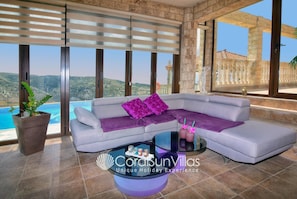 Villa, 6 Bedrooms, Smoking, Private Pool | Living area