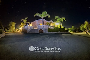 Villa, 6 Bedrooms, Smoking, Private Pool | Exterior