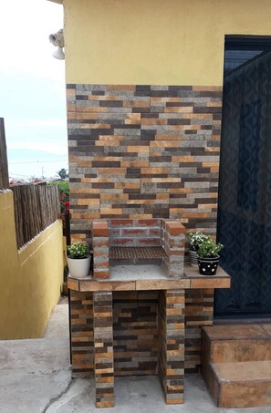 Huis, 4 slaapkamers, patio, uitzicht op oceaan | Barbecue/picknickplaats