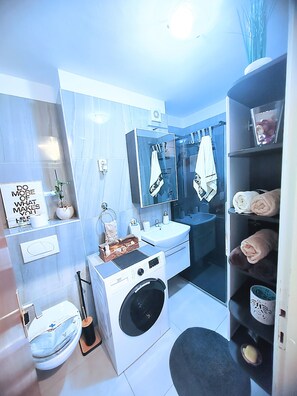 Bathroom amenities - "apartment \" Under the Sky\"" (Rijeka)