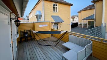 Apartment, 2 Bedrooms, Terrace, City View | Exterior