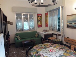 Apartamento, 2 habitaciones, fumadores, patio | Interior