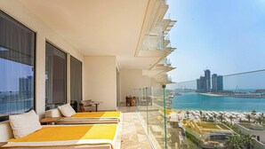 Apartment, 2 Bedrooms, Accessible | Balkoni