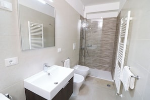 House, 2 Bedrooms, Balcony, City View | Bathroom - Casa Galatea in the Center of Otranto (Otranto)