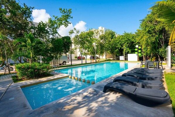 Apartment, 3 Bedrooms, Accessible, Smoking | Pool | Outdoor pool
