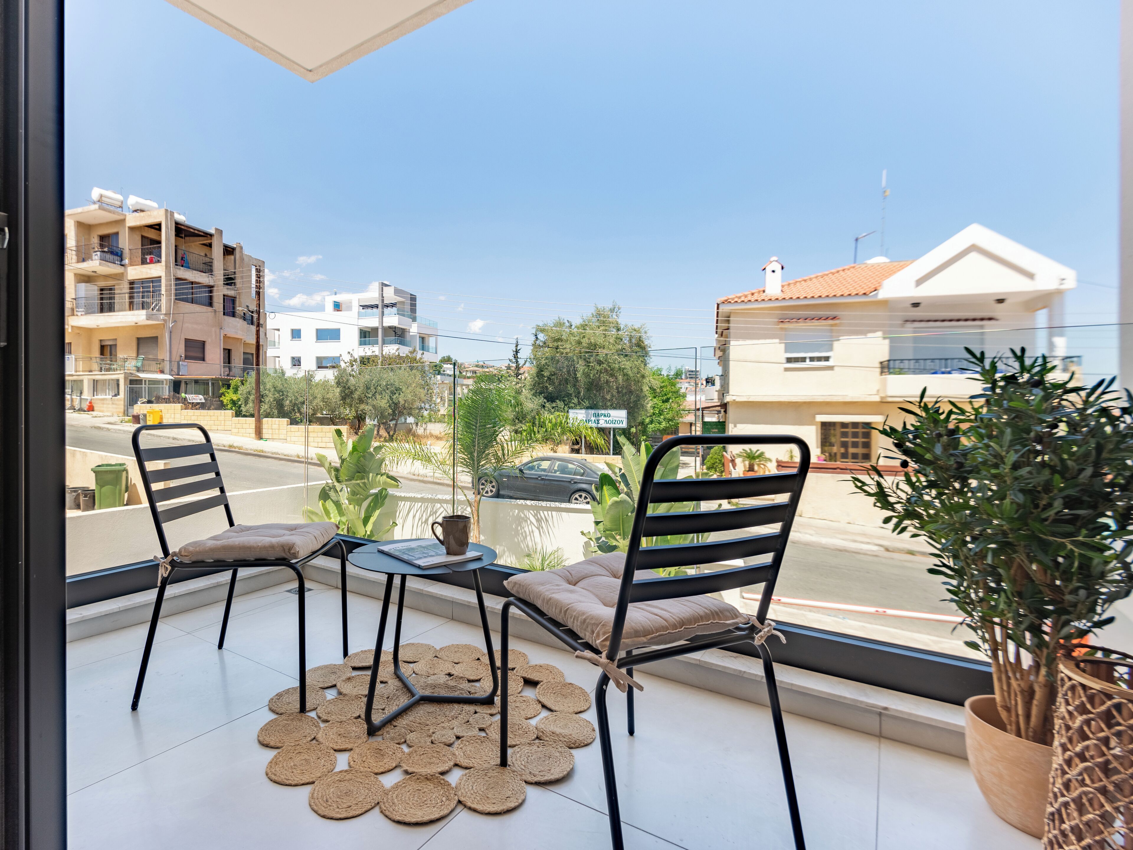 Estudio, varias habitaciones, balcón, vistas a la ciudad | Balcón