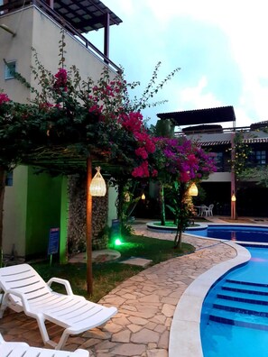 Piscine extérieure, piscine chauffée