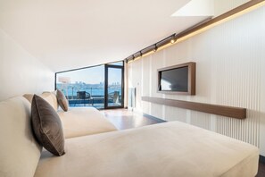 Panorama penthouse | Een minibar, gratis wifi, beddengoed