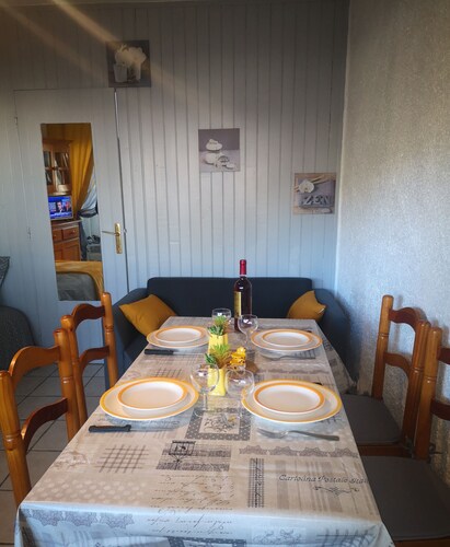 Appartement paisible dans une pinède à 5 minutes à pied de la plage