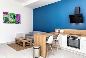 Interior - New, quiet, comfortable 3-star Meublé de Tourisme apartment. (Saint-Pol-de-Léon)