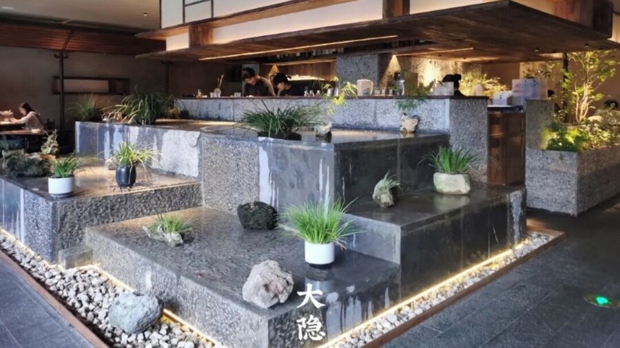 base-Sanlitun Serviced Apartment