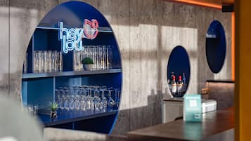 Bar (in der Unterkunft)