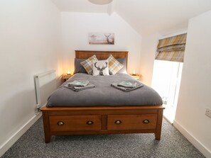 Cottage | 2 bedrooms, individually decorated, individually furnished, free WiFi - Cudfan Fach (Pwllheli)
