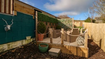 Cottage | Property grounds