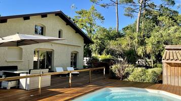 Piscine extérieure, piscine chauffée