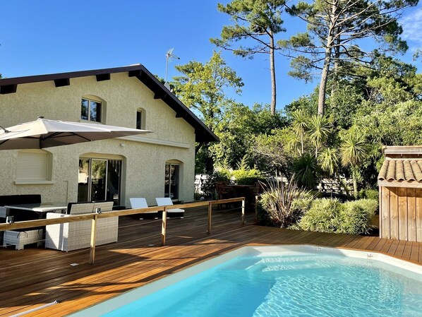 Piscine extérieure, piscine chauffée