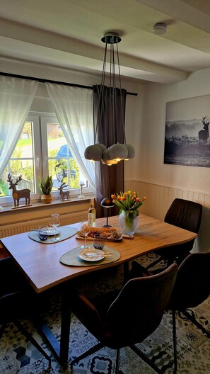 Dining - Ferienwohnung Hof Wehlenbach (Hallenberg)