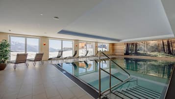 Sauna, steam room, massages