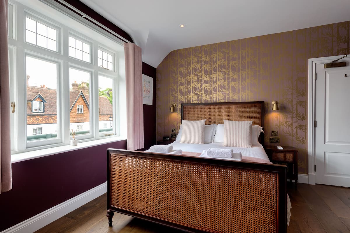 Deluxe Double Room, Ensuite (Bewl ) | Free WiFi