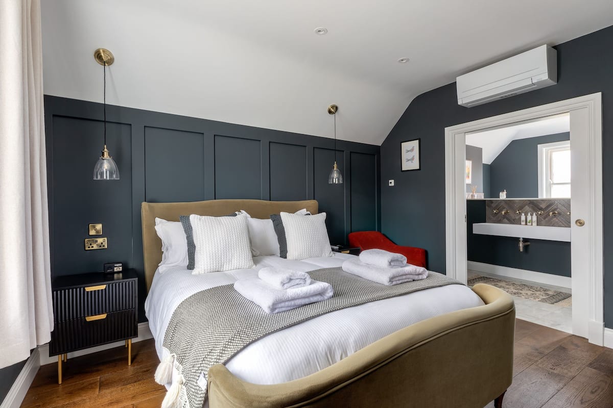 Deluxe Suite, Ensuite (Hart Suite) | Free WiFi