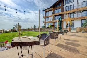 Terrace/patio - Olimp Hotel (Cholpon-Ata)