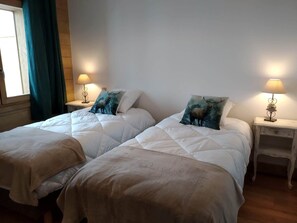 2 chambres, fer et planche à repasser, Wi-Fi