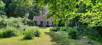 Ursprüngliches Kleines Haus, Alleinlage am Wald, Haustier Erlaubt, nah zum Meer