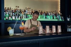 Bar (on property) - Stoos Lodge (Morschach)
