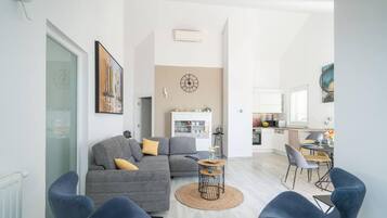 Apartment | Living area