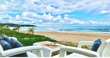 Romantic 2BR w/ own direct Beach Acces & sunrise